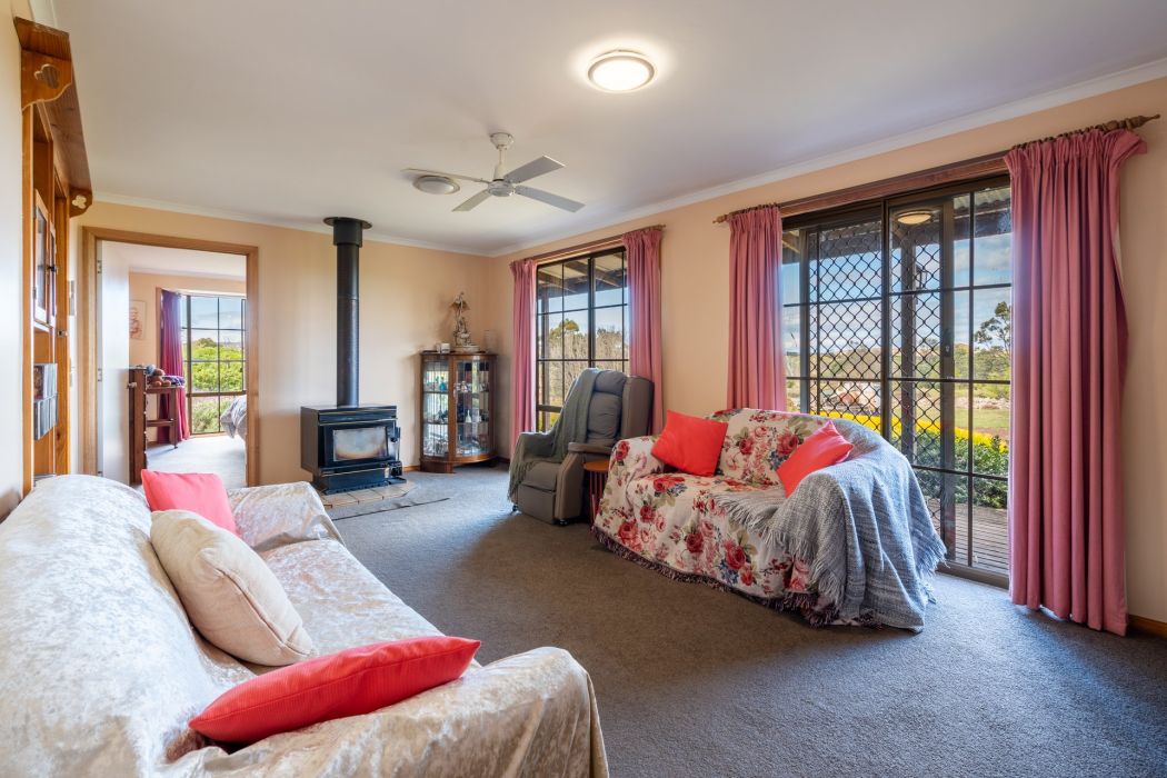 587 Arthur Highway, Forcett, TAS, 7173